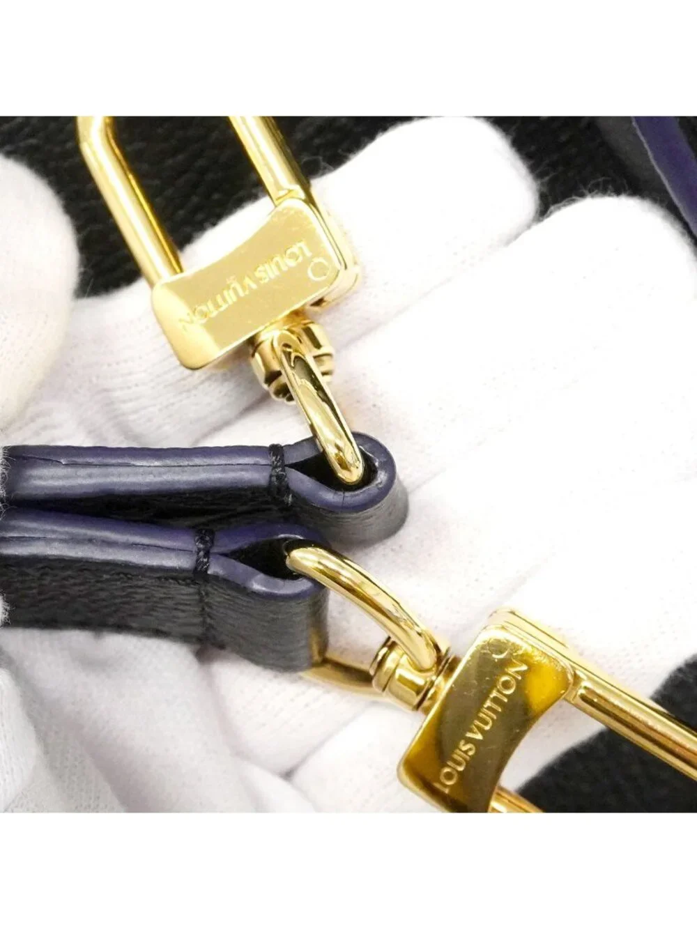 Louis Vuitton Handbag Monogram Empreinte Suri PM Noir 2-Way